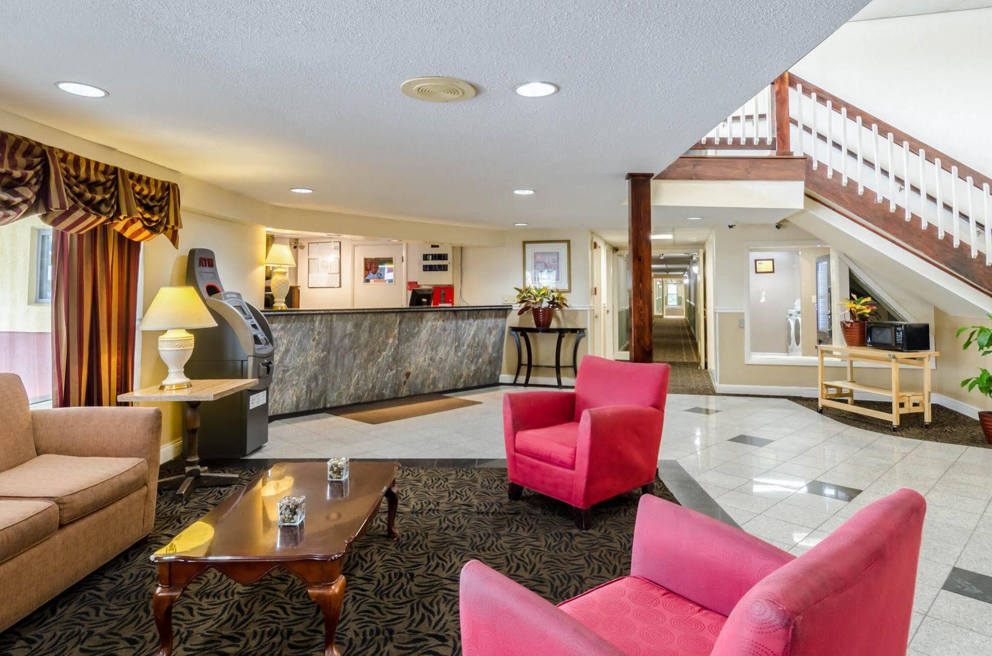 Rodeway Inn Brockton Eksteriør bilde